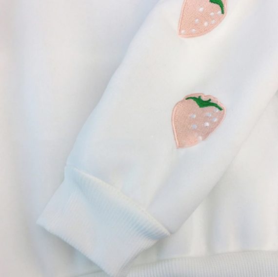 strawberry cream hoodie3