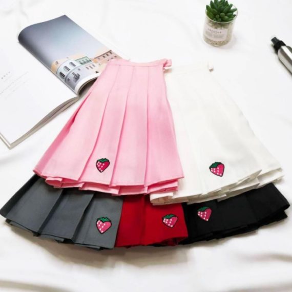 baby strawberry skirt